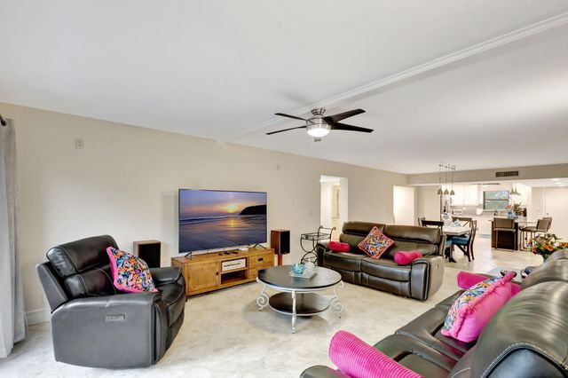 300 N A1A Highway 403 O, Jupiter, FL 33477