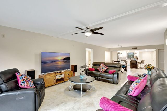 300 N A1A Highway 403 O, Jupiter, FL 33477