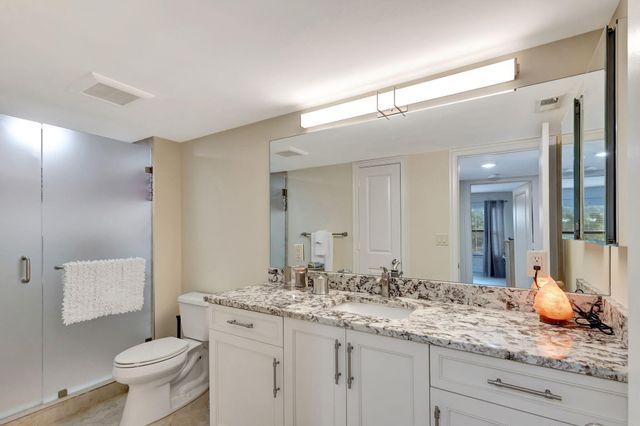 300 N A1A Highway 403 O, Jupiter, FL 33477