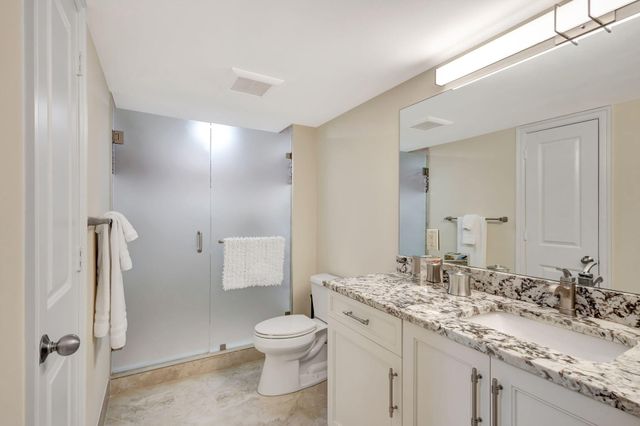 300 N A1A Highway 403 O, Jupiter, FL 33477
