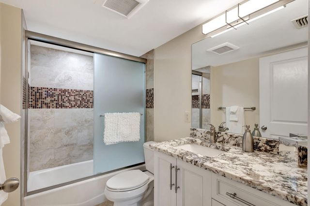 300 N A1A Highway 403 O, Jupiter, FL 33477