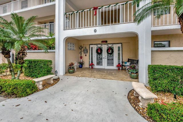 300 N A1A Highway 403 O, Jupiter, FL 33477