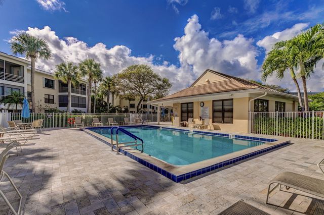 300 N A1A Highway 403 O, Jupiter, FL 33477