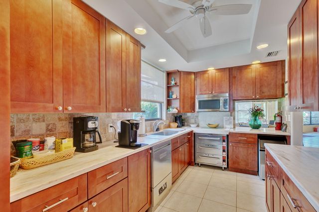 300 N A1A Highway 403 O, Jupiter, FL 33477