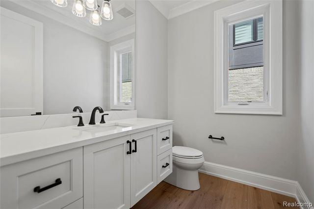 2182 Buckingham Avenue, Birmingham, MI 48009