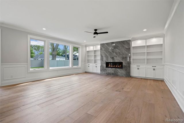 2182 Buckingham Avenue, Birmingham, MI 48009