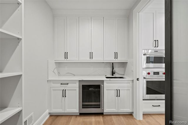 2182 Buckingham Avenue, Birmingham, MI 48009