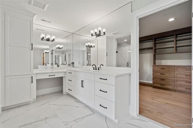 2182 Buckingham Avenue, Birmingham, MI 48009