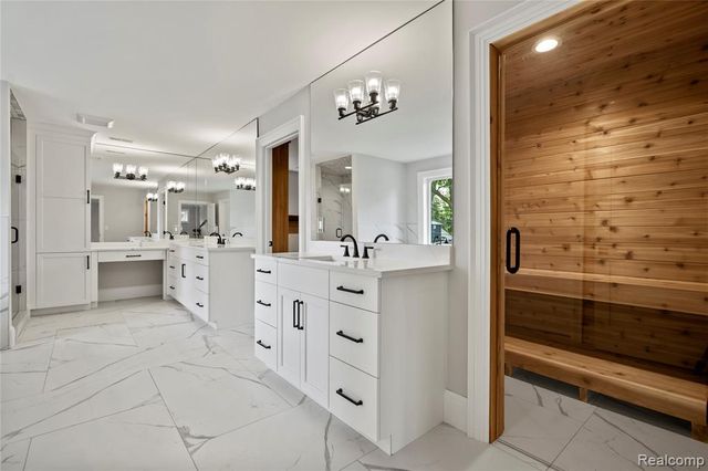 2182 Buckingham Avenue, Birmingham, MI 48009