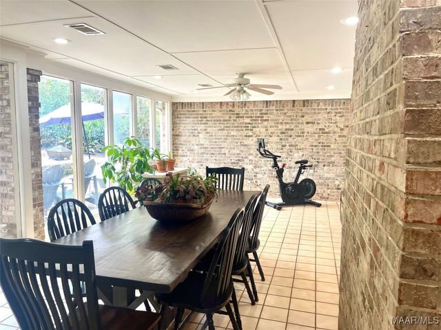 213 FOXDALE Road, Montgomery, AL 36109