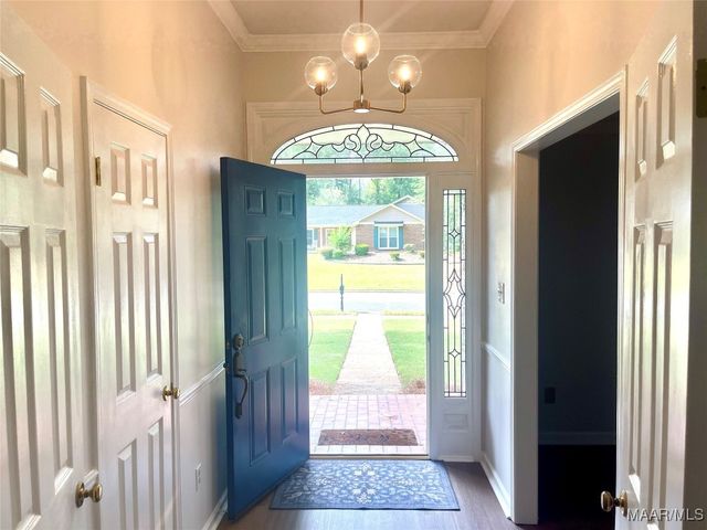 213 FOXDALE Road, Montgomery, AL 36109