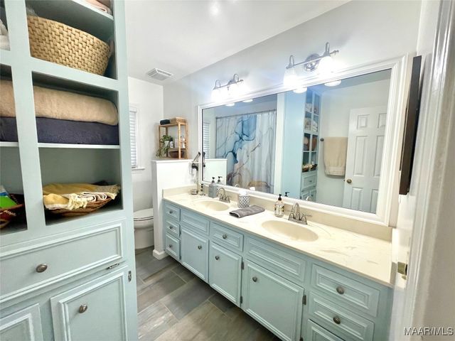 213 FOXDALE Road, Montgomery, AL 36109