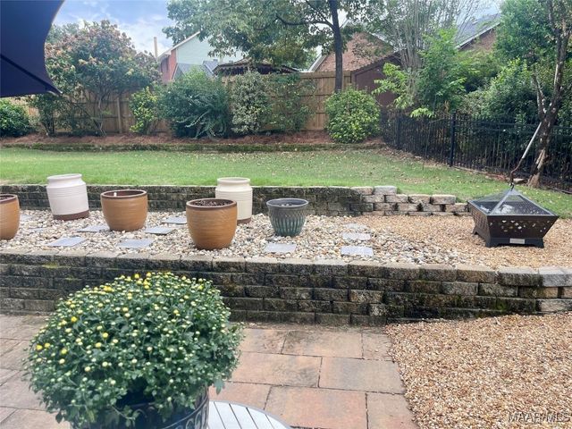 213 FOXDALE Road, Montgomery, AL 36109