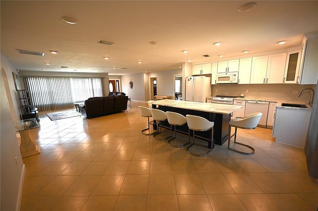 12133 MADRID AVENUE, North Port, FL 34287