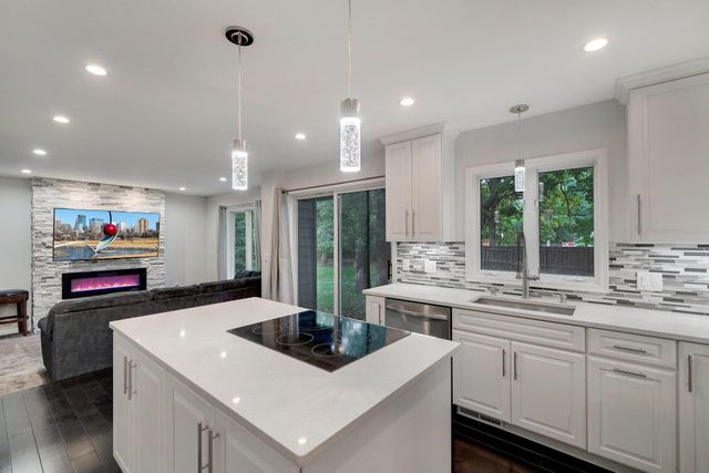 5262 Oxbow Court, Champlin, MN 55316