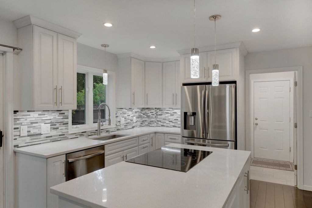 5262 Oxbow Court, Champlin, MN 55316 — photo 2