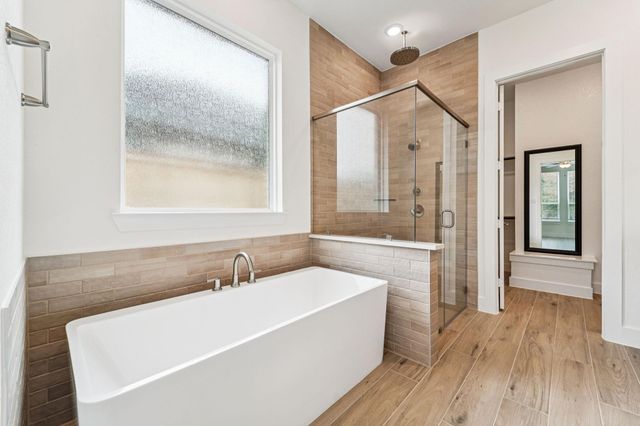 25932 N Outrider Banks, Montgomery, TX 77316