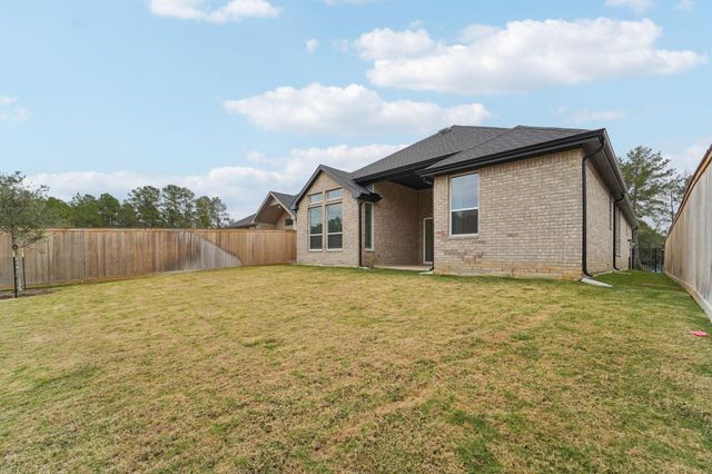 25932 N Outrider Banks, Montgomery, TX 77316