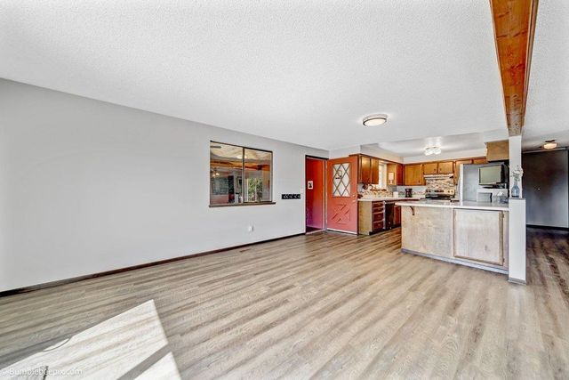 16825 E SCRIBNER Rd, Spokane, WA 99217