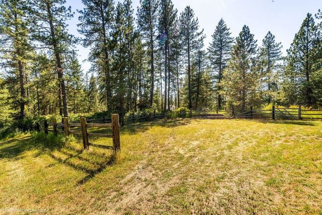 16825 E SCRIBNER Rd, Spokane, WA 99217