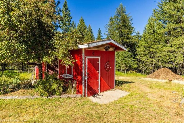 16825 E SCRIBNER Rd, Spokane, WA 99217