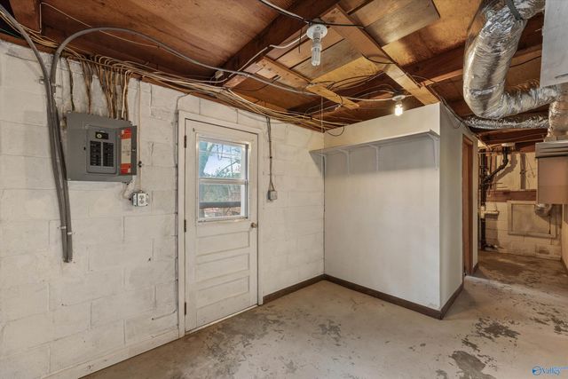 2212 Phillips Road, Huntsville, AL 35810