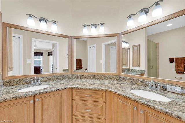 14080 Eagle Ridge Lakes DR # 201, Fort Myers, FL 33912