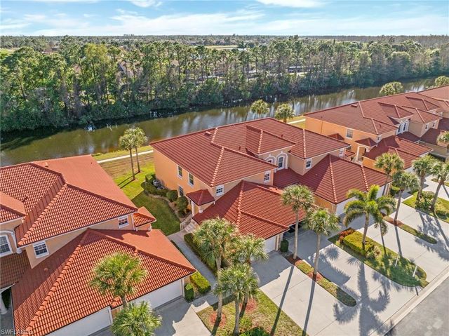 14080 Eagle Ridge Lakes DR # 201, Fort Myers, FL 33912