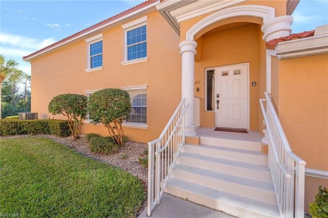 14080 Eagle Ridge Lakes DR # 201, Fort Myers, FL 33912