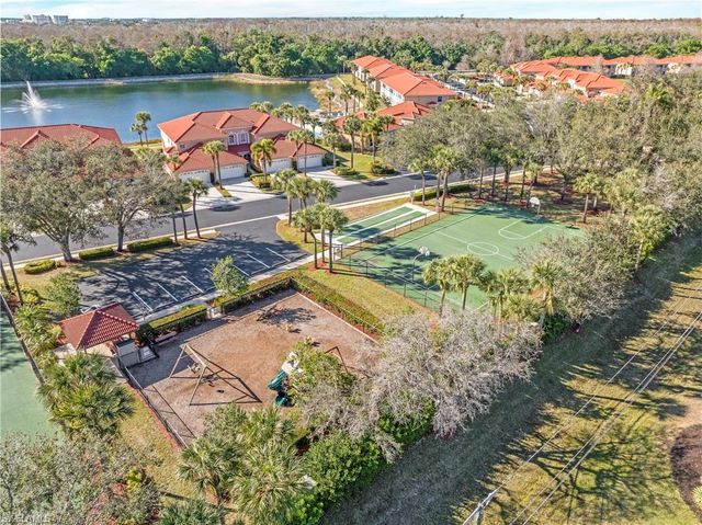 14080 Eagle Ridge Lakes DR # 201, Fort Myers, FL 33912