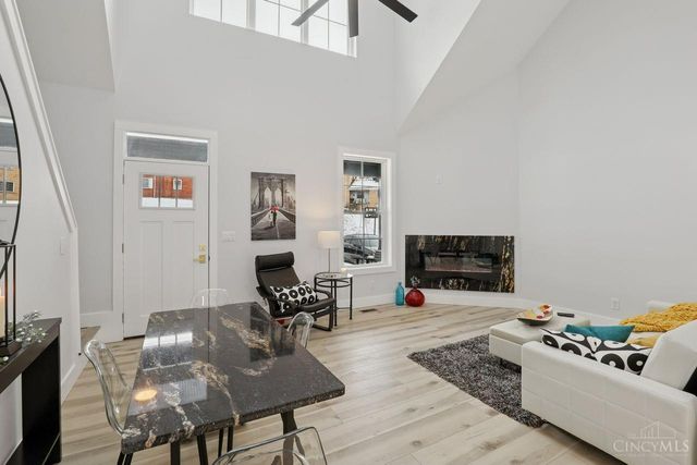 5532 Dunning Place, Cincinnati, OH 45227