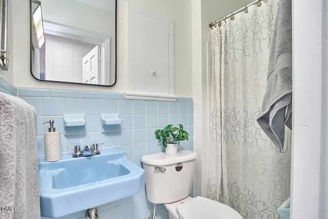 2009 Morehead Avenue, Durham, NC 27707