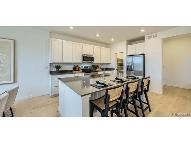7080 Juniper Dr, Thornton, CO 80602