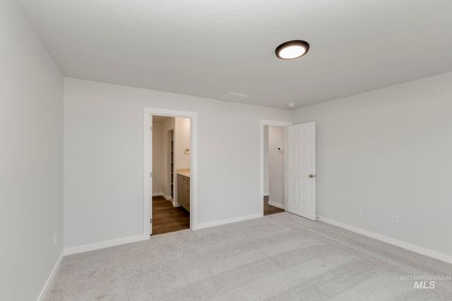 2994 E Mossy Creek Dr, Kuna, ID 83634