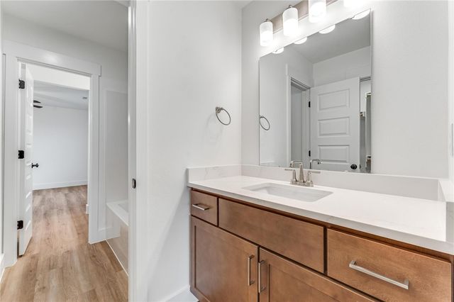 9018 S Pleasant Valley Road, Gentry, AR 72734