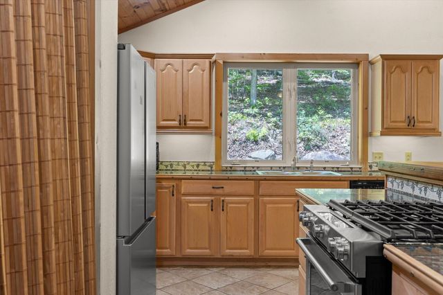 16481 Downey View Drive, Sale Creek, TN 37373