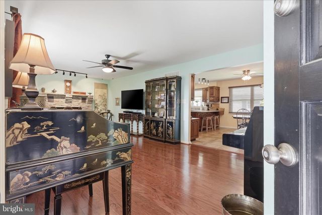4990 FLOSSIE AVE, Frederick, MD 21703