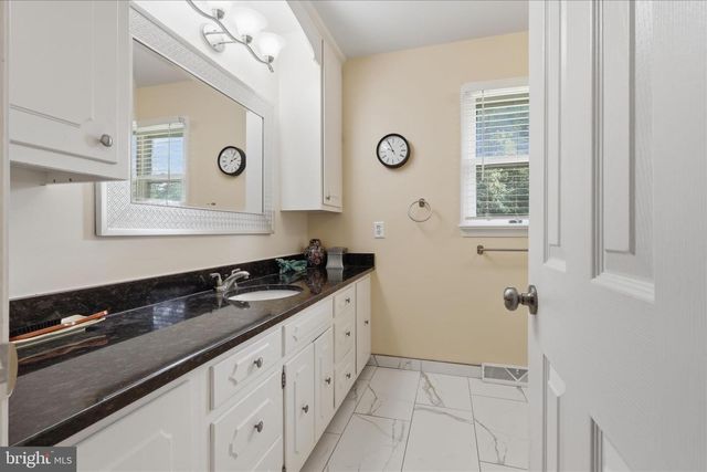 4990 FLOSSIE AVE, Frederick, MD 21703