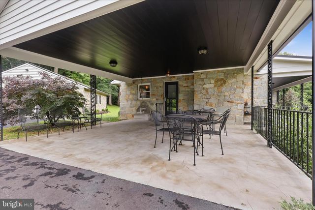 4990 FLOSSIE AVE, Frederick, MD 21703