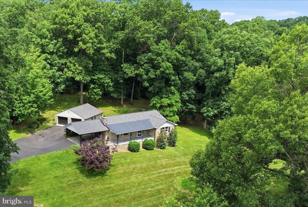 4990 FLOSSIE AVE, Frederick, MD 21703