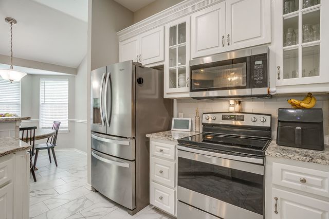 2107 Nichols Trail, Mansfield, TX 76063