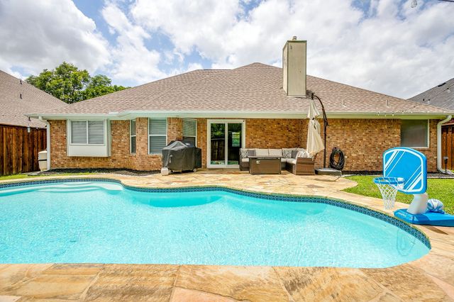 2107 Nichols Trail, Mansfield, TX 76063
