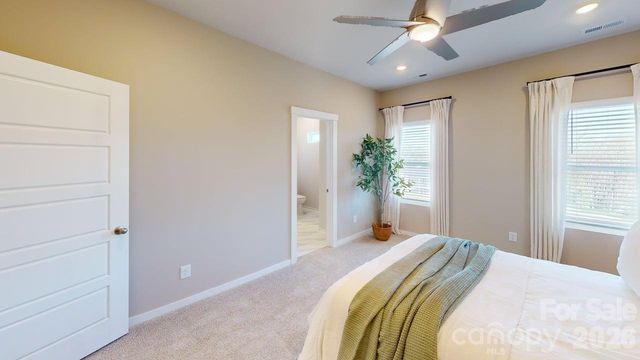 4219 S New Hope Road 6, Gastonia, NC 28056