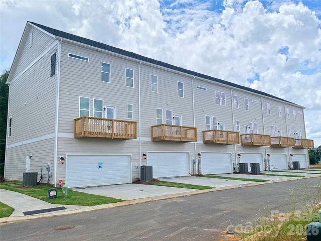 4219 S New Hope Road 6, Gastonia, NC 28056