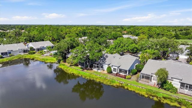 7706 WHITEBRIDGE GLEN, University Park, FL 34201