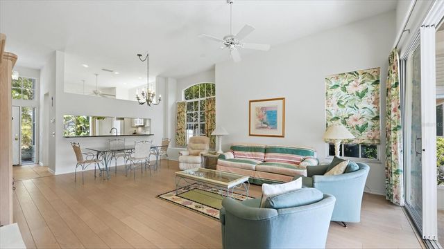7706 WHITEBRIDGE GLEN, University Park, FL 34201