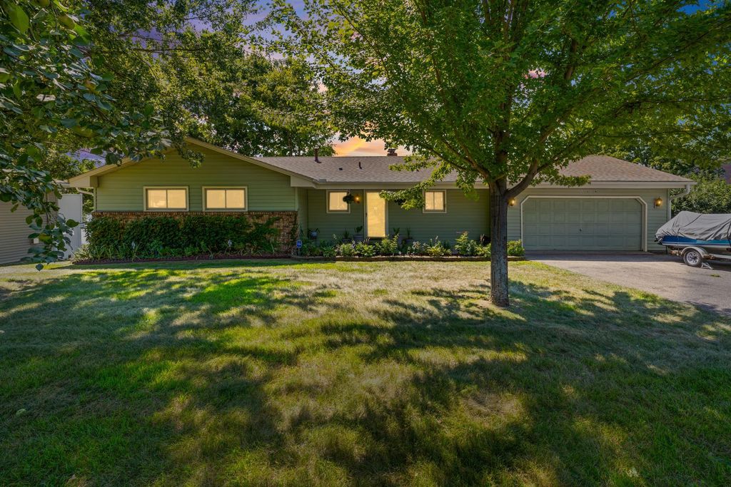 1319 30th Street SE, Buffalo, MN 55313 — exterior