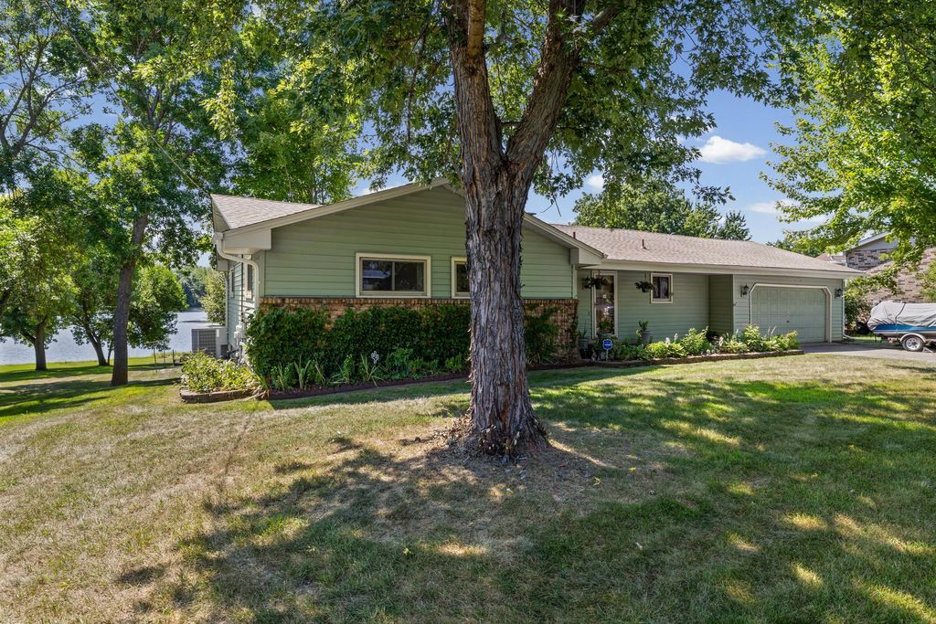 1319 30th Street SE, Buffalo, MN 55313 — photo 2
