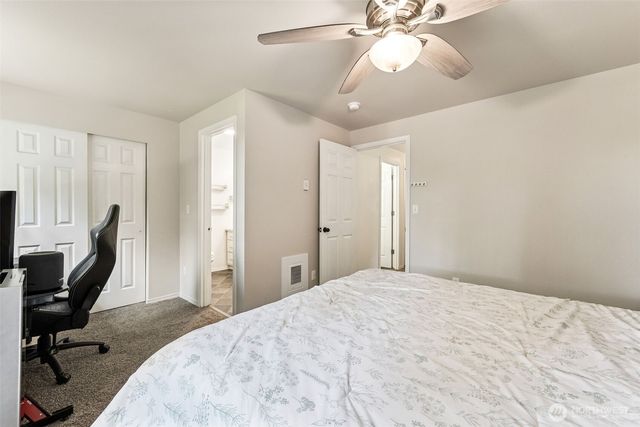 17602 154th Way SE, Yelm, WA 98597