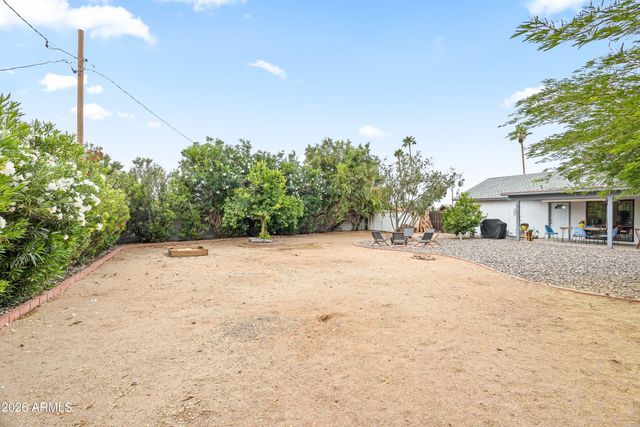 18221 N 42ND Street, Phoenix, AZ 85032